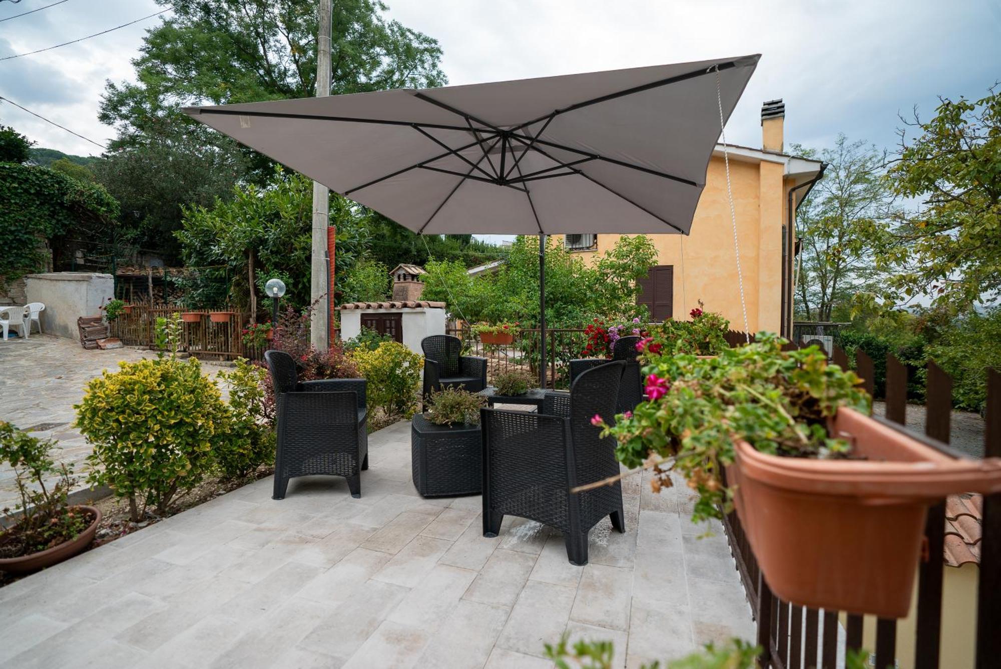 La Dolce Sosta Bed & Breakfast Campagnano Di Roma Exterior foto