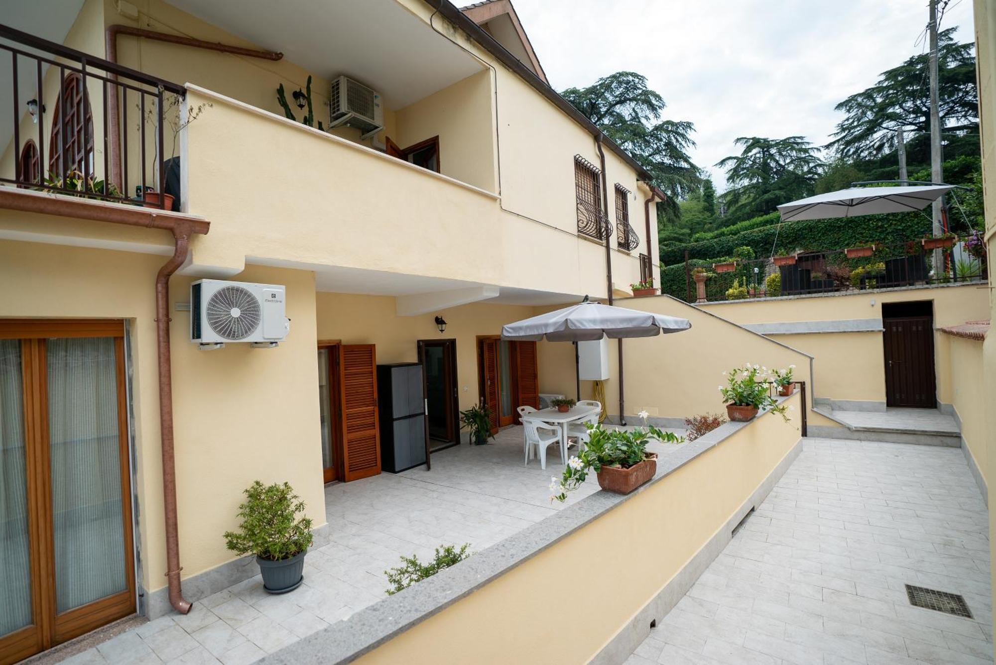 La Dolce Sosta Bed & Breakfast Campagnano Di Roma Exterior foto